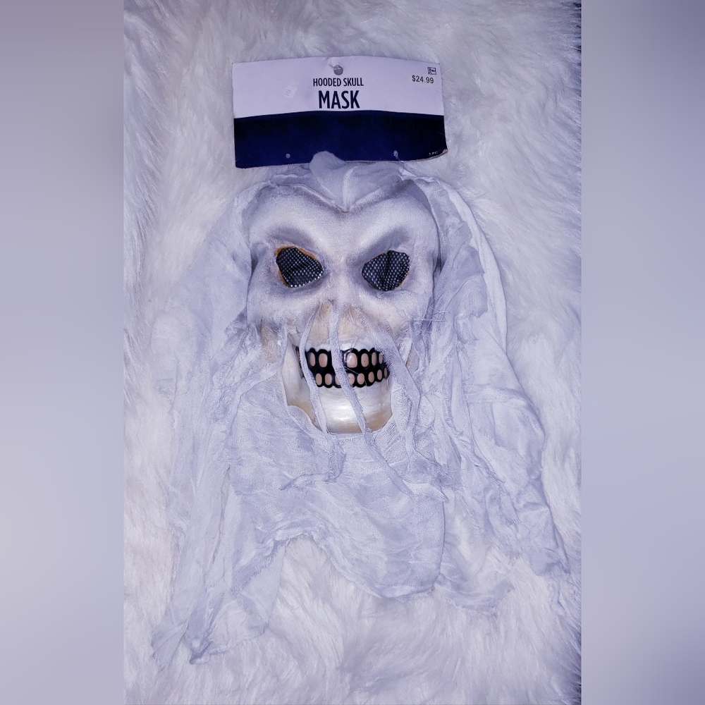 Hooded Halloween Skull Mask